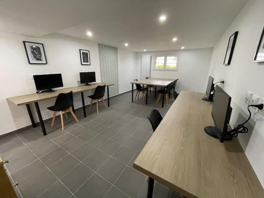 & Coworking Theme Factory A Apartamento Morsang-sur-Orge